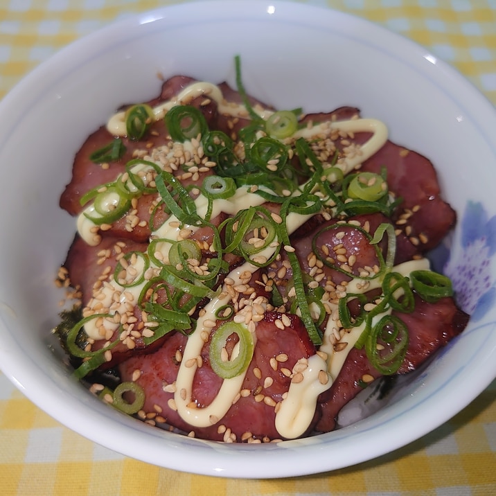 ラーメン屋さんのチャーマヨ丼